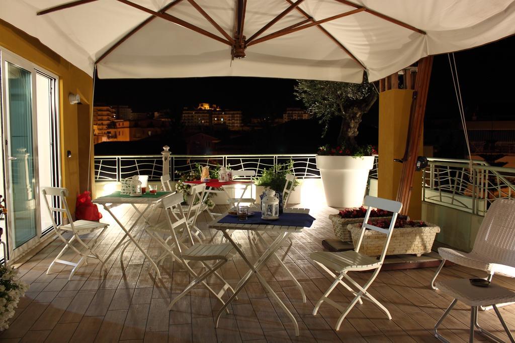 B&B I Fiori Del Mare Agropoli Kültér fotó